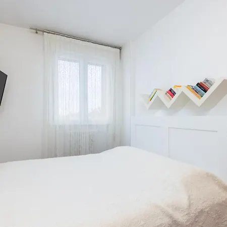 Giotto Guesthouse Due Carrare