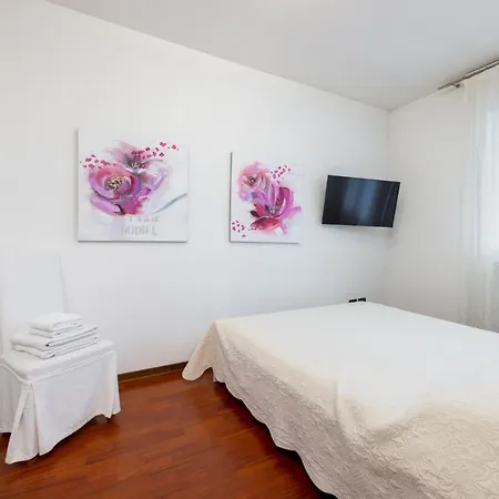 Giotto Guesthouse Apartment