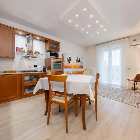 Giotto Guesthouse Apartment *